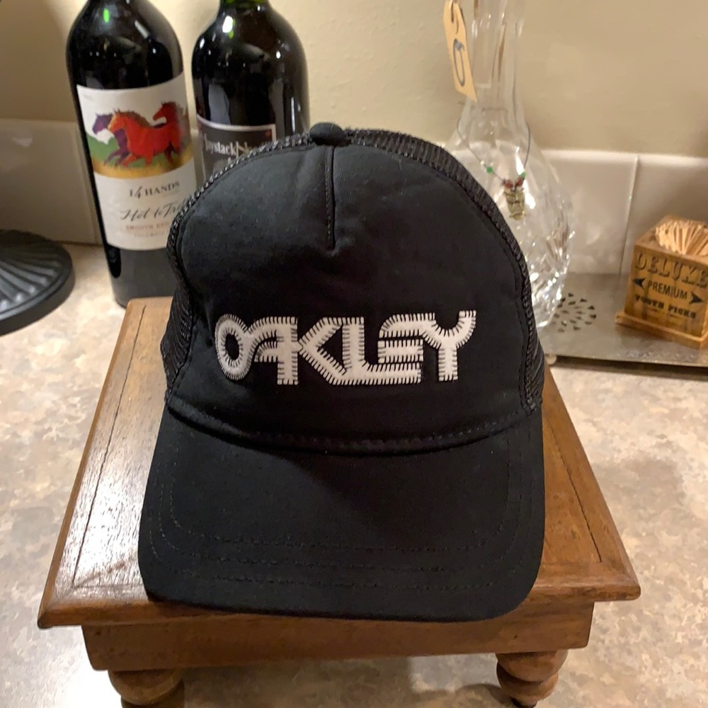 Oakley Baseball Cap